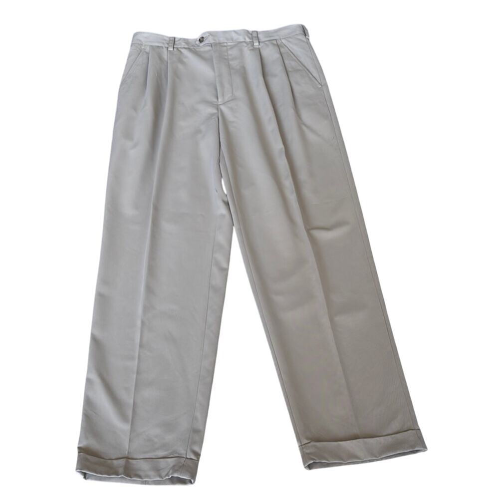 Izod Golf Trouser Men’s Pants Classic Pleated Cuffed 36/34 Comfort Cream Khaki